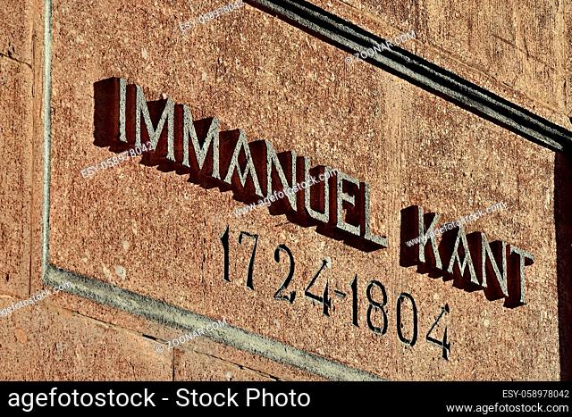 Memorial inscription on the grave of German philosopher Immanuel Kant. Kaliningrad, formerly Koenigsberg, Russia