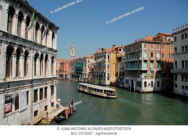 Canal Grande  Sestiers di San Polo and di Cannaregio  Venice, Veneto, Italy, Europe