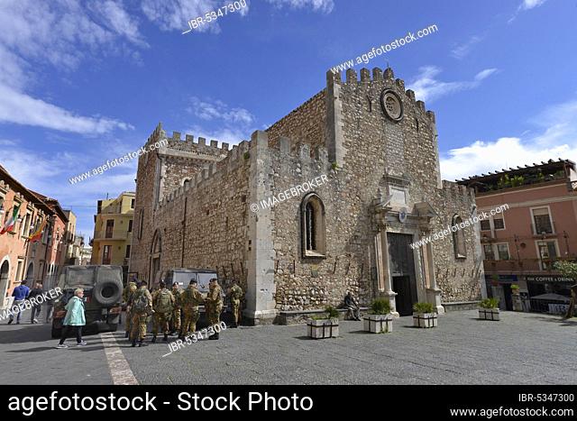 San Nicolo Cathedral, Cathedral Square, Taormina, Sicily, Italy, Europe