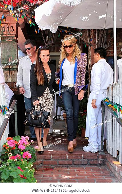 Taylor Armstrong meets Kyle Richards at IVY restaurant Featuring: Taylor Armstrong, Kyle Richards Where: Los Angeles, California