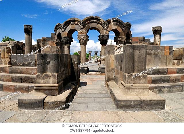 ruin of the Zvartnots, Zwartnots temple or Cathedral of St. Gregory, UNESCO World Heritage Site, Armenia, Asia