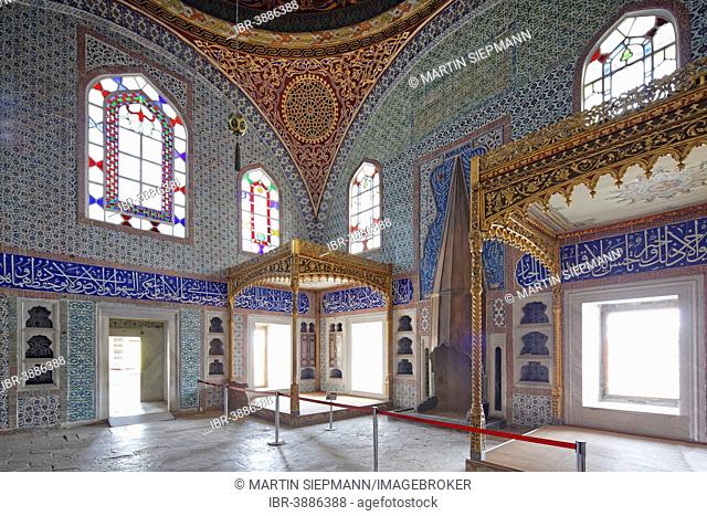 Salon of Sultan Murat III, in The Harem, Topkapi Palace, Topkapi Sarayi, Istanbul, European side, Turkey