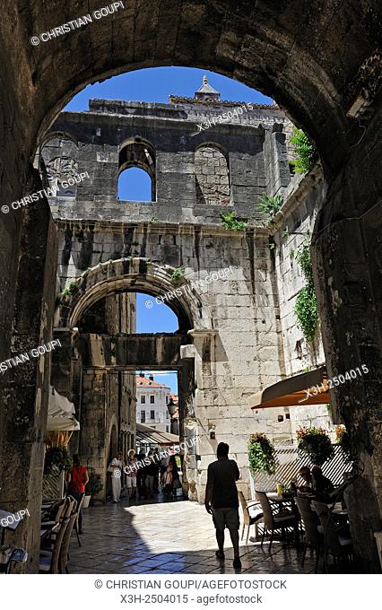 Iron Gate, West Gate of the Diocletian's Palace, Old Town, Split, Croatia, Southeast Europe