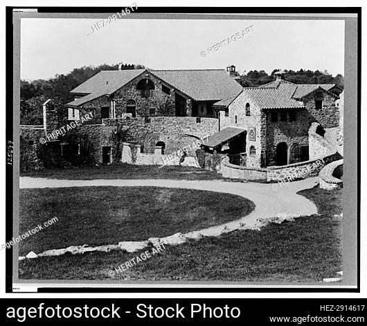 Surprise Valley Farm, Arthur Curtiss James property, Beacon Hill Road, Newport, Rhode Island, 1917 Creator: Frances Benjamin Johnston