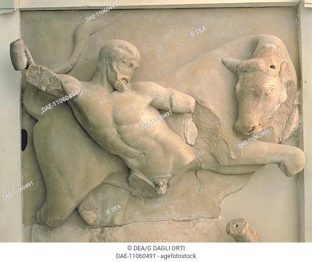 Hercules and the bull of Crete, 460 BC, relief of the metopes of the Temple of Zeus in Olympia, Greece. Greek civilization, 5th Century BC