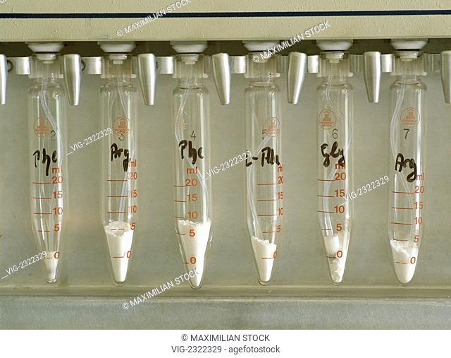 DETAIL OF A LABORATORY APPLIANCE FOR AUTOMATED SAMPLE PROCEssING., - 01/01/2010