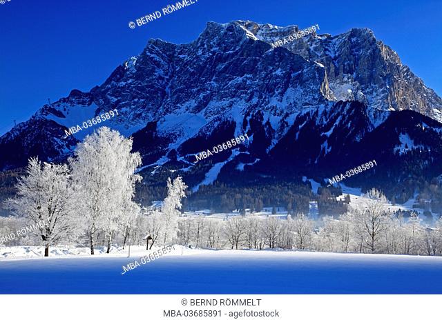 Austria, Tyrol, Ehrwalder Becken (basin), Zugspitze (mountain), Zugspitz massif