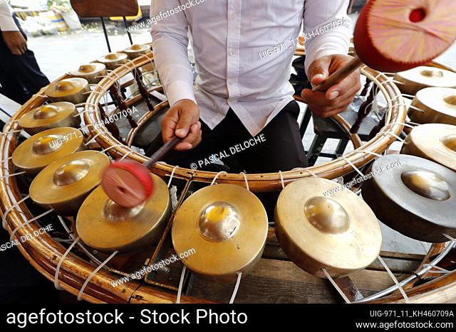 Traditional Khmer music. Gamelan instruments in a cambodian pagoda. Phnom Penh. Cambodia