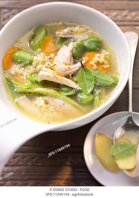 Bulgur soup with broad beans and rabbit