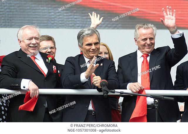 First of may, day of work may onslaught of the SPÖ in Vienna. Mayor Dr. Michael Häupl, Chancellor Werner Faymann and Minister of Social Affairs Rudolf...
