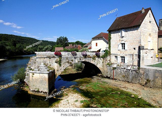 France, Franche Comte, department of Jura (39), Port-Lesney and la Loue river