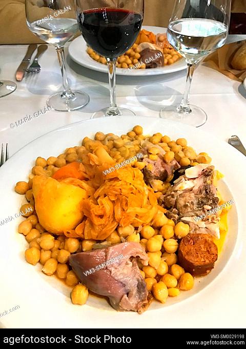 Cocido madrileño serving. Madrid, Spain