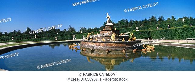 Fountain in the gardens of the Château de Versailles
