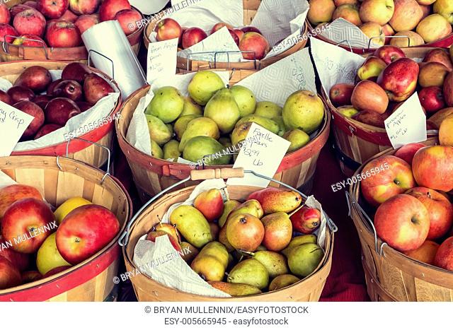 Apples and pears for sale at roadside stand, Oregon