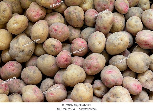 Canarian wrinkly potatoes - papas arrugadas