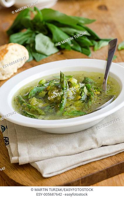 Summer vegetable minestrone soup with bread