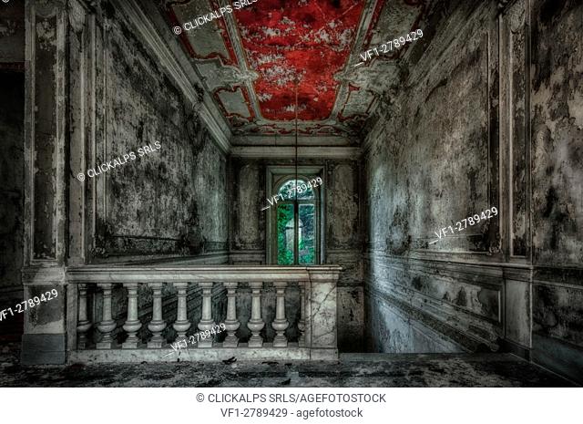 Novi Ligure, Piemonte, Italy, Abandoned house 1800