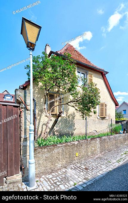 House facade, facade, alley, village view, Mainbernheim, Franconia, Bavaria, Germany, Europe