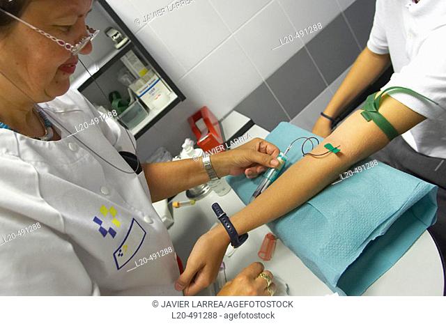 Blood extraction, clinical tests. Hospital Universitario Gran Canaria Doctor Negrin, Las Palmas de Gran Canaria. Canary Islands, Spain