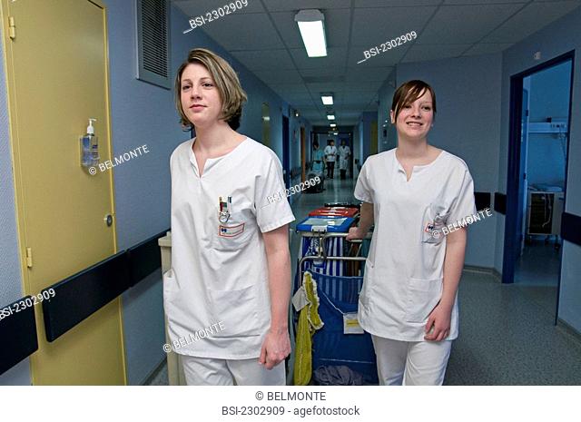 Photo essay at the department of dermatology at the Bocage hospital, University Hopital of Dijon, France. Nurse's aides