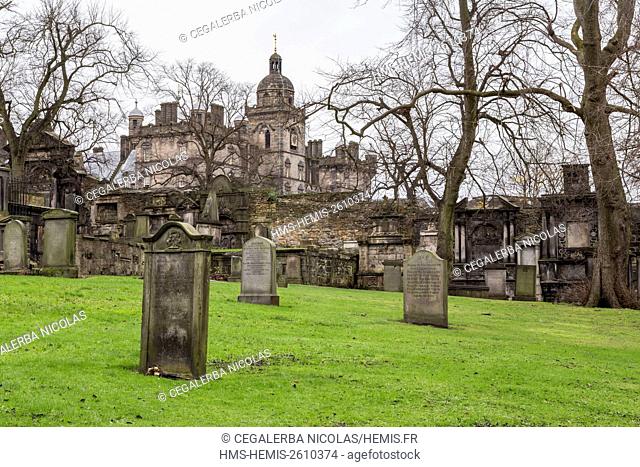 United Kingdom, Scotland, Edinburgh, listed as World Heritage, view of the roofs and the Greyfriars Kirkyard cemetery