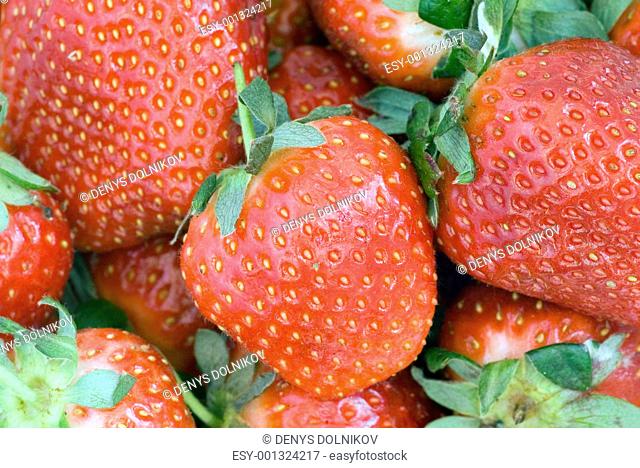 strawberries can use of background
