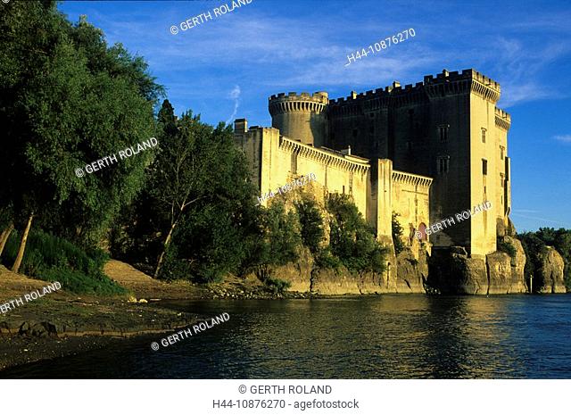 Tarascon, France, Provence, Bouches-du-Rhône, castle, river, flow, Rhône