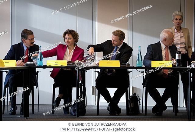 FDP treasurer Hermann Otto Solms (L-R), FDP general secretary Nicola Beer, leader of the liberal Free Democratic Party of Germany Christian Lindner