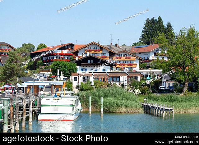 Houses and boat launch in Gstadt, Chiemsee, Chiemgau, Upper Bavaria, Bavaria, Germany, Europe