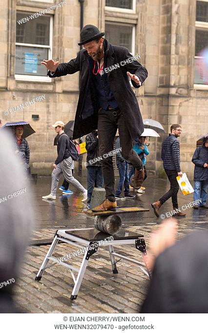 Street performers and musicians fill the Royal Mile as the Fringe festival officially kicks off in Edinburgh. Featuring: Street performers Where: Edinburgh