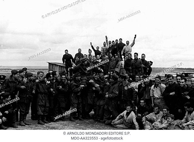 An air base of the CSIR celebrating a victory. In the Donetz basin, an air base of the Italian Expeditionary Corps in Russia celebrating a victorious action