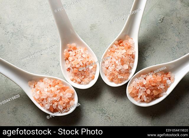 Himalayan salt on a little spoons