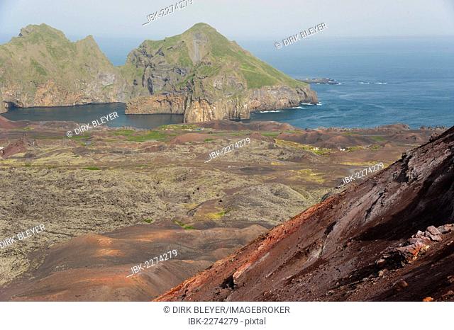 View from the Eldfell crater, Heimaey Island, Vestmannaeyjar or Westman Islands, south Iceland or Suðurland, Iceland, Europe