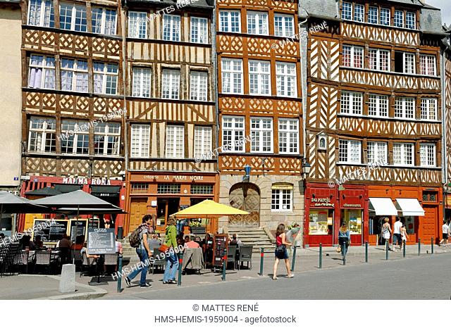 France, Ille et Vilaine, Rennes, Champ Jacquet square is bordered of half timbered houses from the 17th century