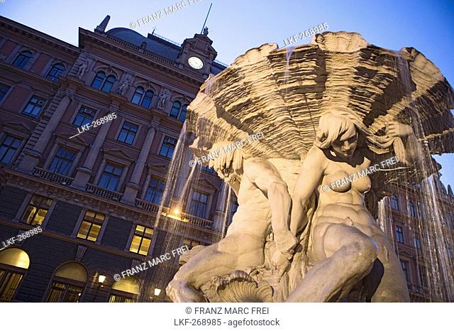 Fountain on Piazza Vittorio Veneto, Trieste, Friuli-Venezia Giulia, Upper Italy, Italy