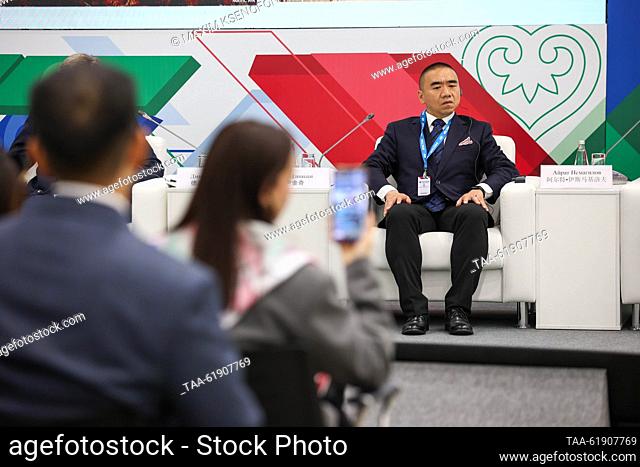 RUSSIA, REPUBLIC OF TATARSTAN - SEPTEMBER 7, 2022: Shandong Paini Chemical Co. Ltd. CEO Yin Jinqi (back) attends a panel session during an international forum...