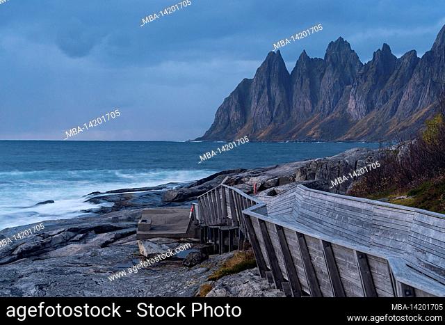 Norway, Senja, Skaland, Tungeneset, viewpoint, blue hour