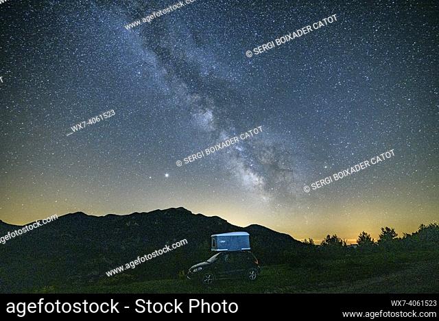 Milky Way over the Saldes valley (BerguedÃ , Catalonia, Spain, Pyrenees)