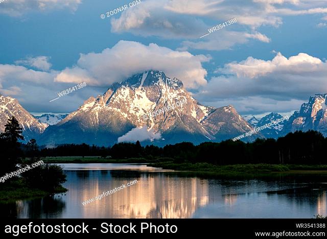 Grand Teton Mountains from Oxbow Bend on the Snake River at morning. Grand Teton National Park, Wyoming, USA