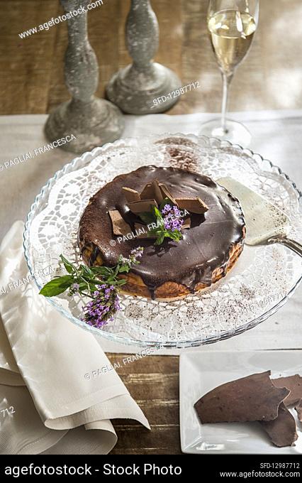 Chocolate cake with chocolate shavings