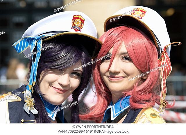 Lisa as 'Nozomi' (l) and Tuba as 'Maki' pose at the manga convention Connichi in Kassel, Germany, 22 September 2017. The convention continues until 23 September...