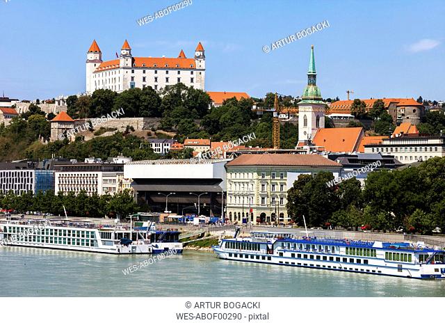 Slovakia, Bratislava, Bratislava Castle and St. Martin's Cathedral at Danube River on Little Carpathians hill