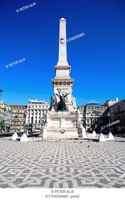 Portugal, Lisbon, praca dos restauradores, obelisk