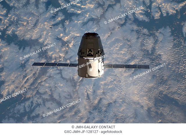 The SpaceX Dragon commercial cargo craft approaches the International Space Station on May 25, 2012 for grapple and berthing