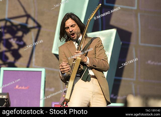 AUGUST 27 - SAN FRANCISCO, CA: Brian Bell of Weezer performs at Oracle Park on August 27, 2021 in San Francisco, California