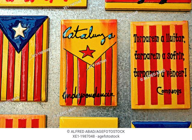 Ceramics magnets, flags of Catalunya