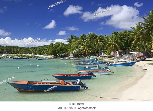 Guadeloupe, Grande Terre, %0ASainte Anne, fisher harbor, %0AStrand, fisher boats