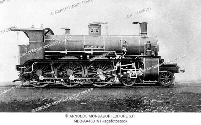 The steam locomotive Alessandro Volta. The steam locomotive Alessandro Volta is exhibited at the Exposition Universelle of Paris. Paris, 1900