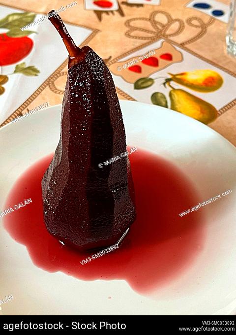 Pear in red wine