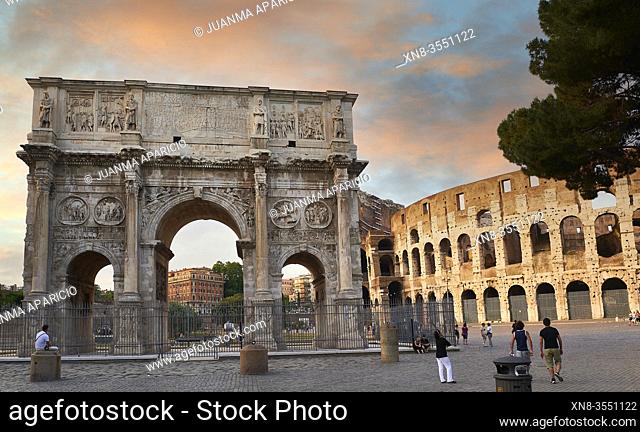 Arch of Constantine, triumphal arch, in front of the Colosseo Colosseum, Rome, Italy, Europe